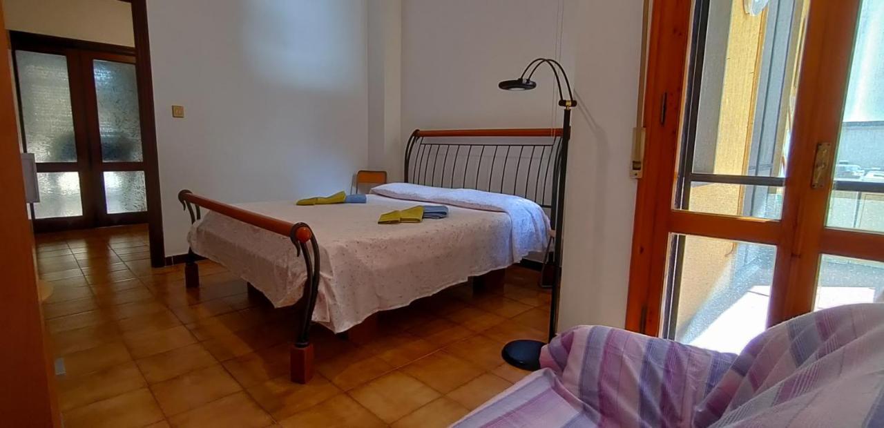 Pisa Central Station Room Rent Exterior foto